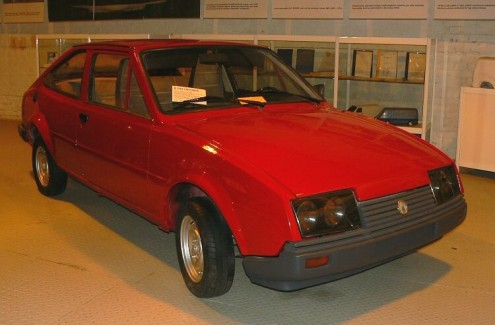 Historyczny prototyp ŠKODY coupe – Š743 Locusta