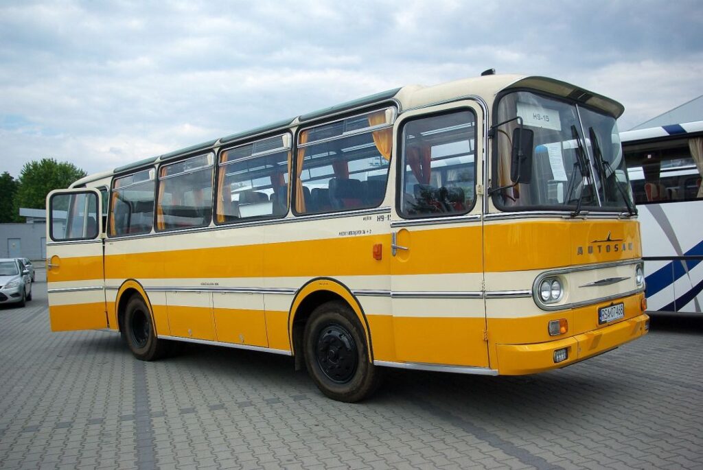Autosan H9 – 50 lat w służbie PKS i szkolnych autobusów