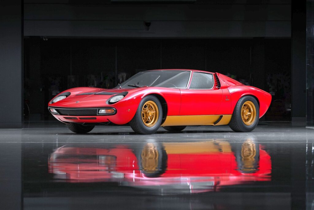 Lamborghini Miura P400 SV