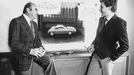 Marcello Gandini (po prawej) i Nuccio Bertone