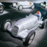 Srebrna strzała: 90 lat temu zadebiutował Mercedes-Benz W 25