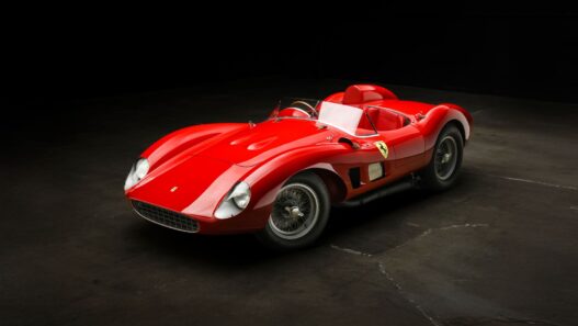 Ferrari 500 TRC - ikona stylu i triumfów motorsportu lat 50.