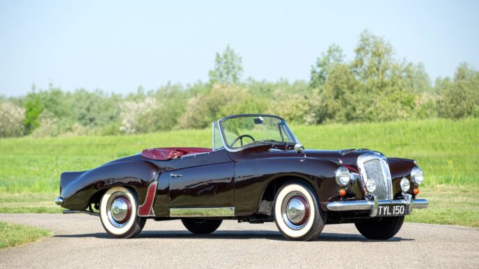 Daimler Conquest Drophead Coupé - arystokratyczny szyk na kołach