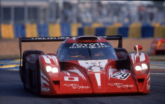 Toyota GR010 HYBRID w jubileuszowych barwach na 40-lecie startów marki w Le Mans 24h