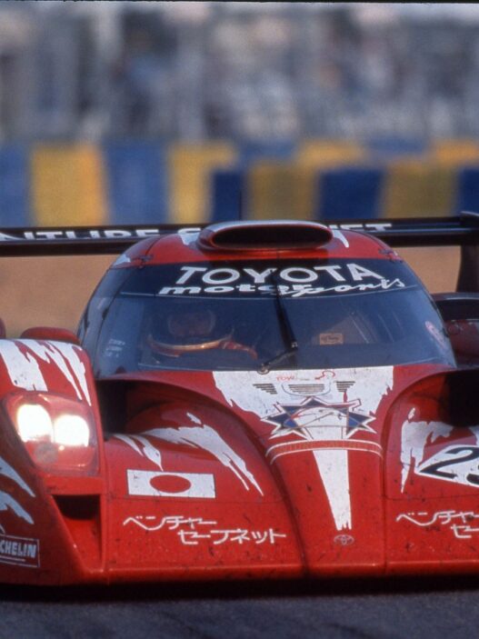 Toyota GR010 HYBRID w jubileuszowych barwach na 40-lecie startów marki w Le Mans 24h