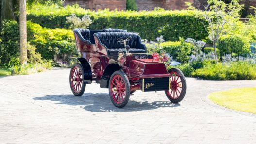 Cadillac Model B Touring - prasowy celebryta z kurnika