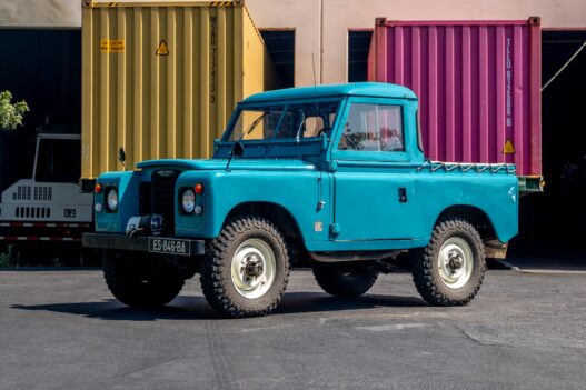 Land Rover Santana 88 - klasyka terenowa z hiszpańskim charakterem
