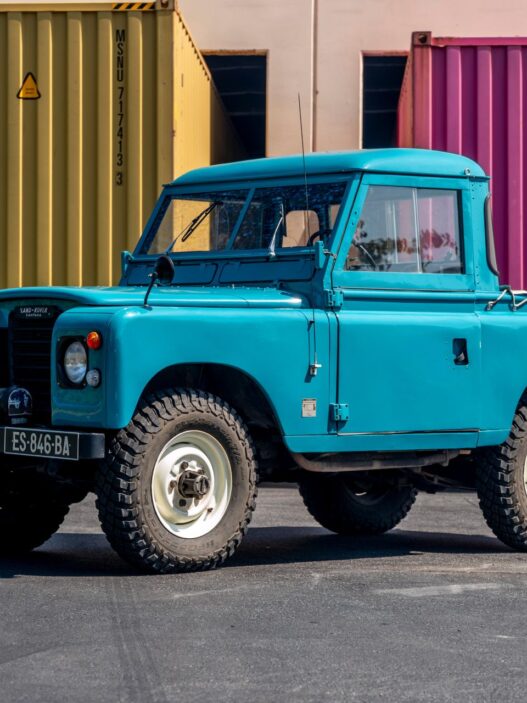 Land Rover Santana 88 - klasyka terenowa z hiszpańskim charakterem
