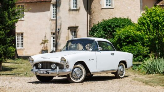 Francuska elegancja lat 50. - Simca Plein Ciel