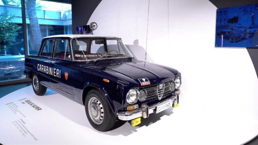 75 lat wspólnej służby - Alfa Romeo i Carabinieri