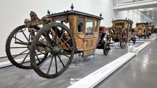 Muzeum powozów w Lizbonie - gdy luksus miał cztery koła i sześć koni