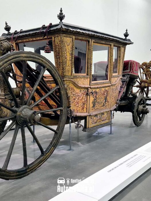 Muzeum powozów w Lizbonie - gdy luksus miał cztery koła i sześć koni