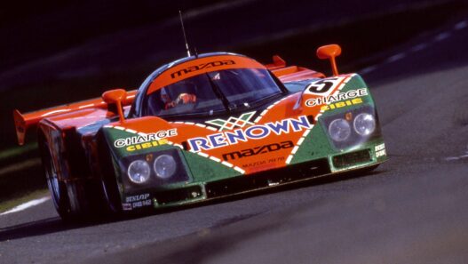 Mazda 787B i ikony Wankla pojawiły się na 50. edycji Rétromobile 2026