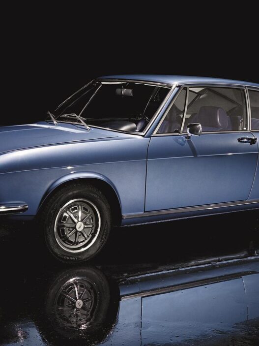 Elegancja w cieniu kryzysu - historia Audi 100 Coupé S w nowej publikacji