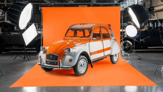 Pomarańczowa ikona - Citroën 2CV Spot i początek ery edycji limitowanych
