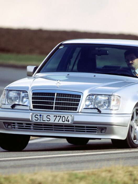 Koniec epoki w najlepszym wydaniu - Mercedes E 500 Limited