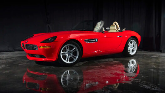 Roadster marzeń - BMW Z8 jako pomost między klasyką a nowoczesnością