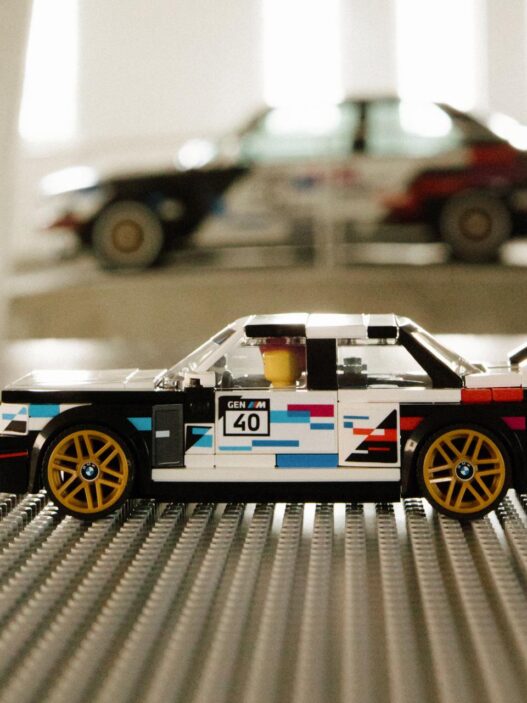 BMW M3 E30 z klocków LEGO - 40 lat legendy w nowej odsłonie