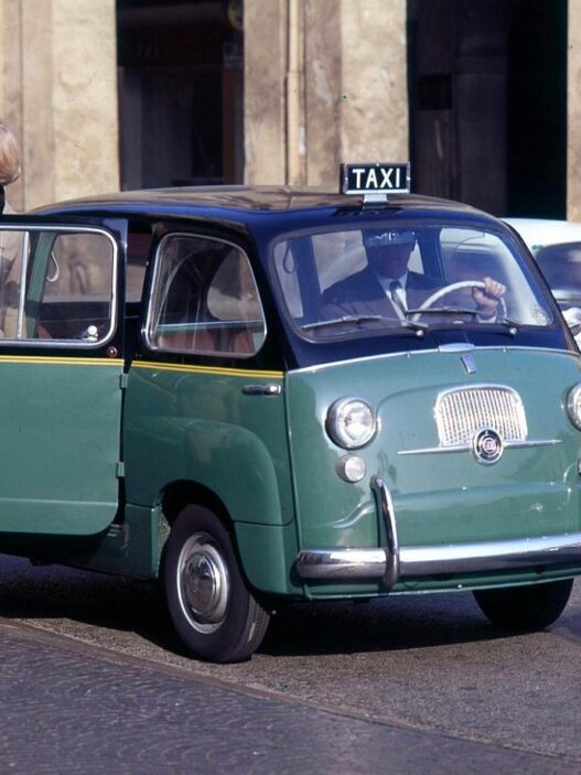 Fiat 600 Multipla – pionier przestrzeni i funkcjonalności w motoryzacji