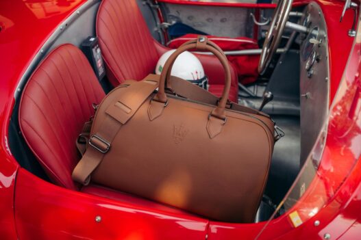 Maserati Weekend Bag - luksusowa torba inspirowana 100 latami włoskiej motoryzacji