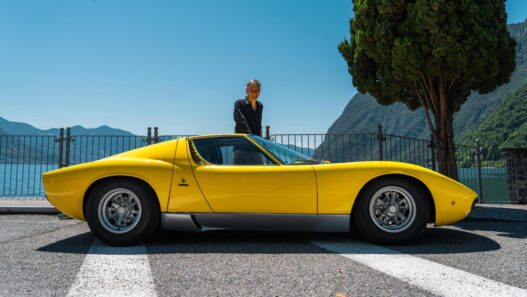 Lamborghini Miura SV - legenda, która przesunęła granice supersamochodów